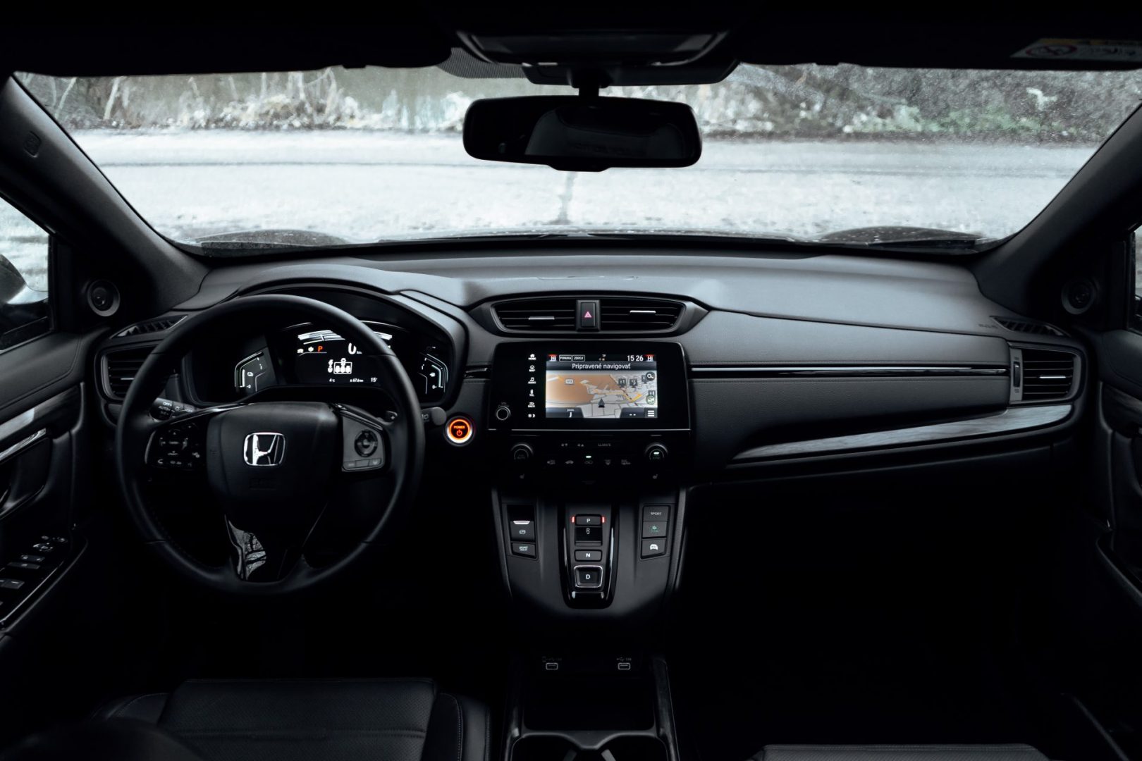 Honda CR-V Sportline interiér
