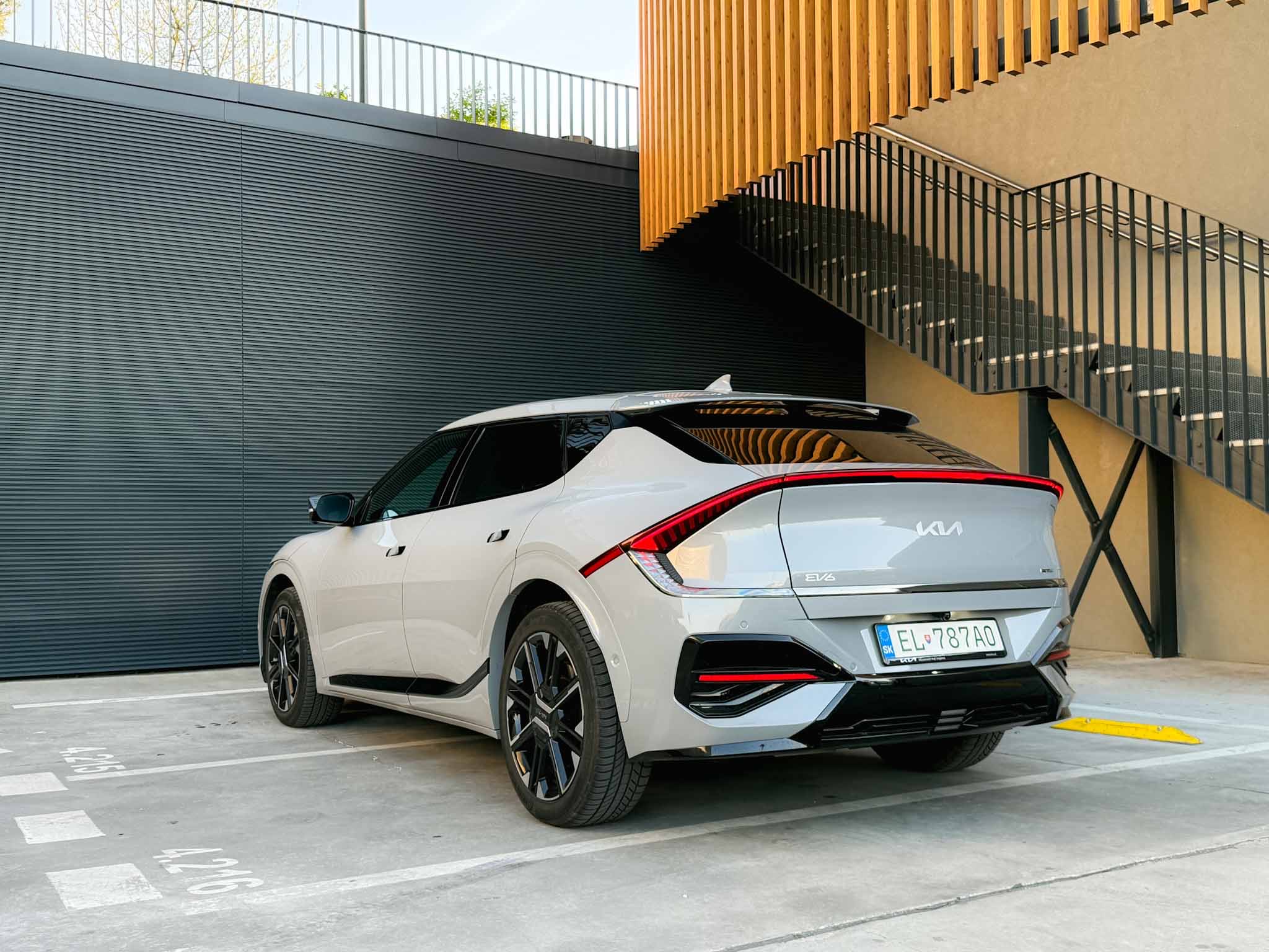 KIA EV6