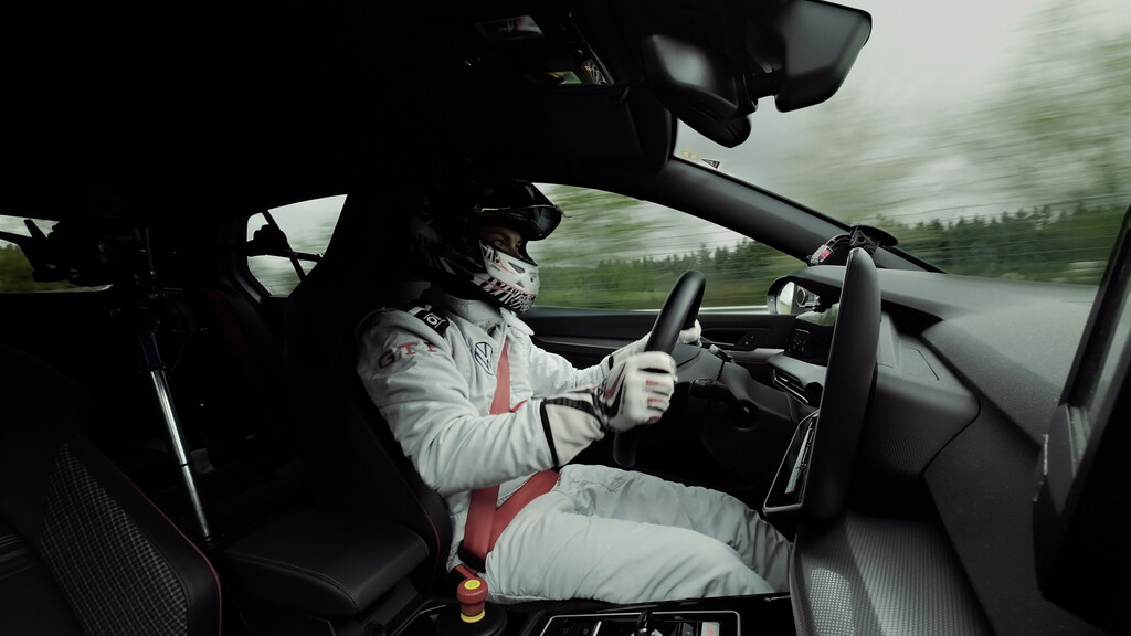 VW Golf GTI EDITION 50