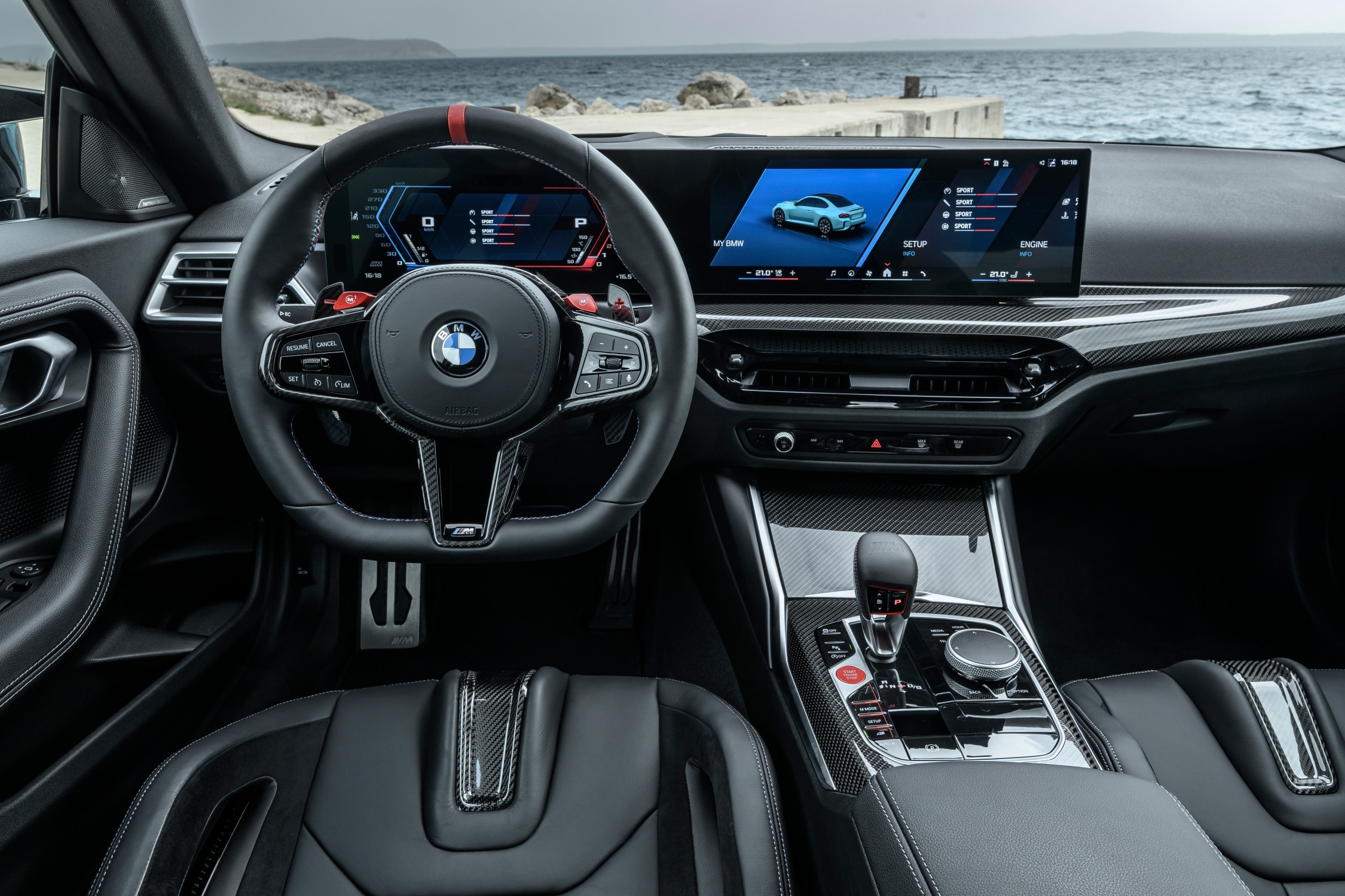 BMW M2 xDrive