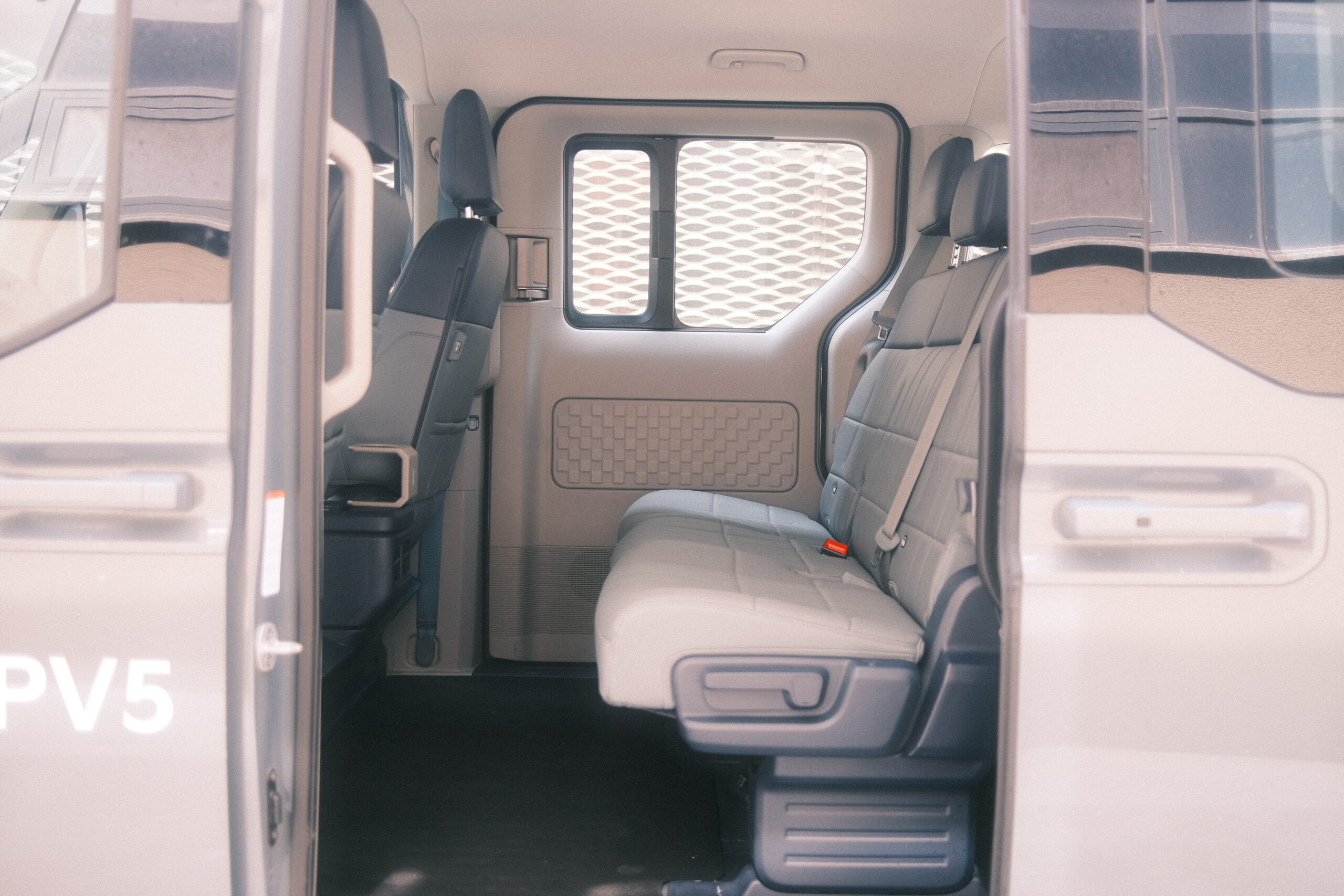 Kia PV5 Passenger