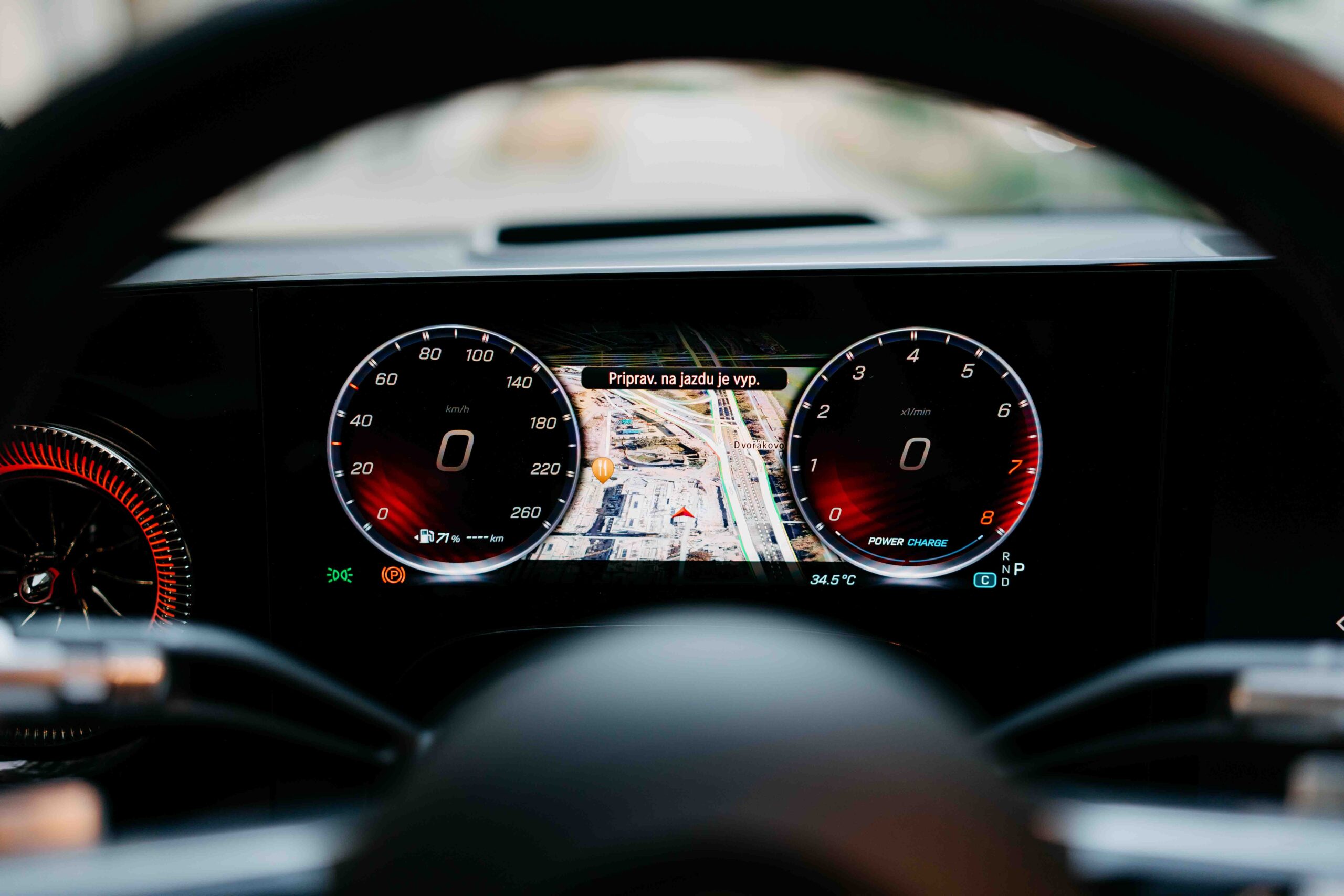 Mercedes-Benz CLA200