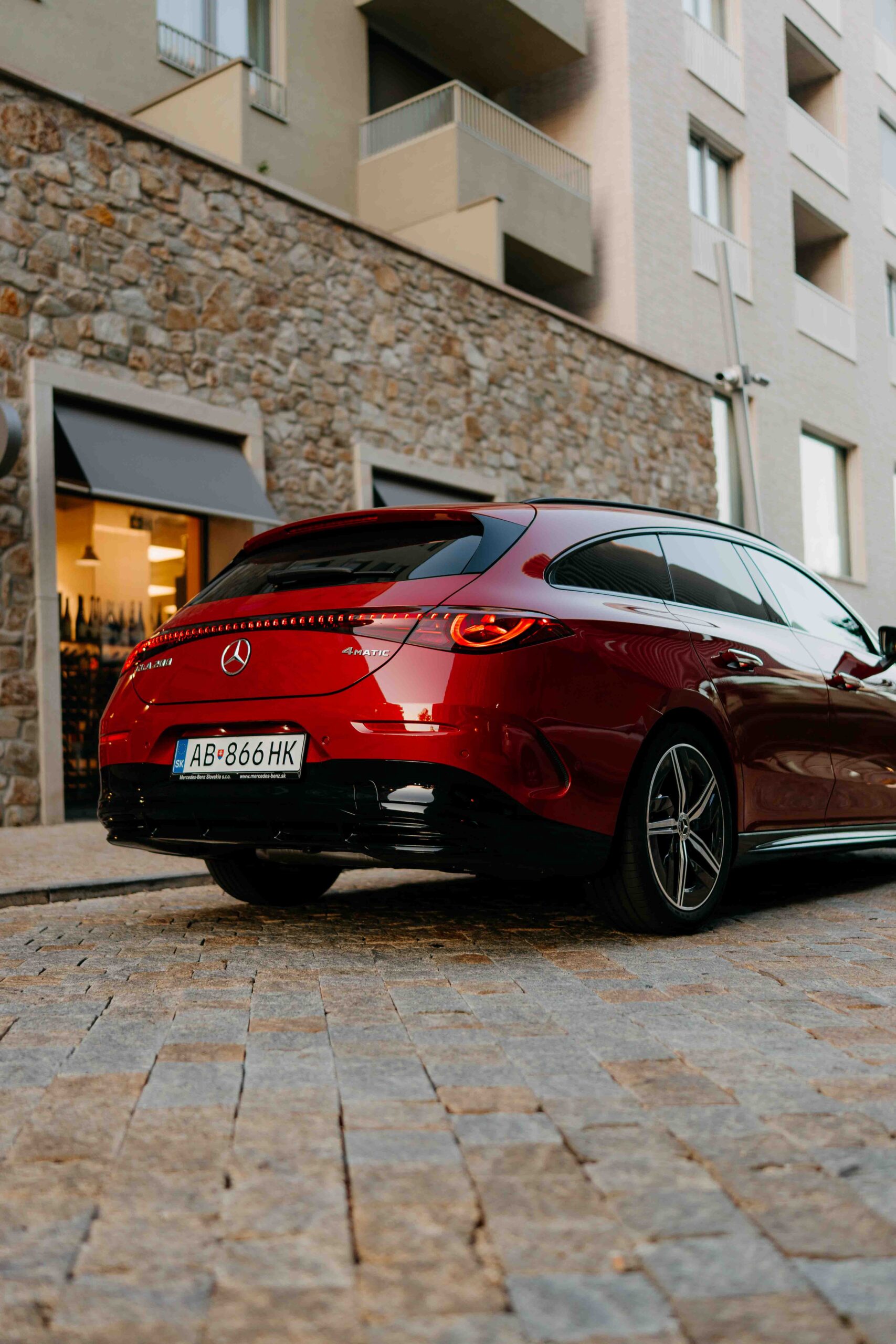 Mercedes-Benz CLA 200