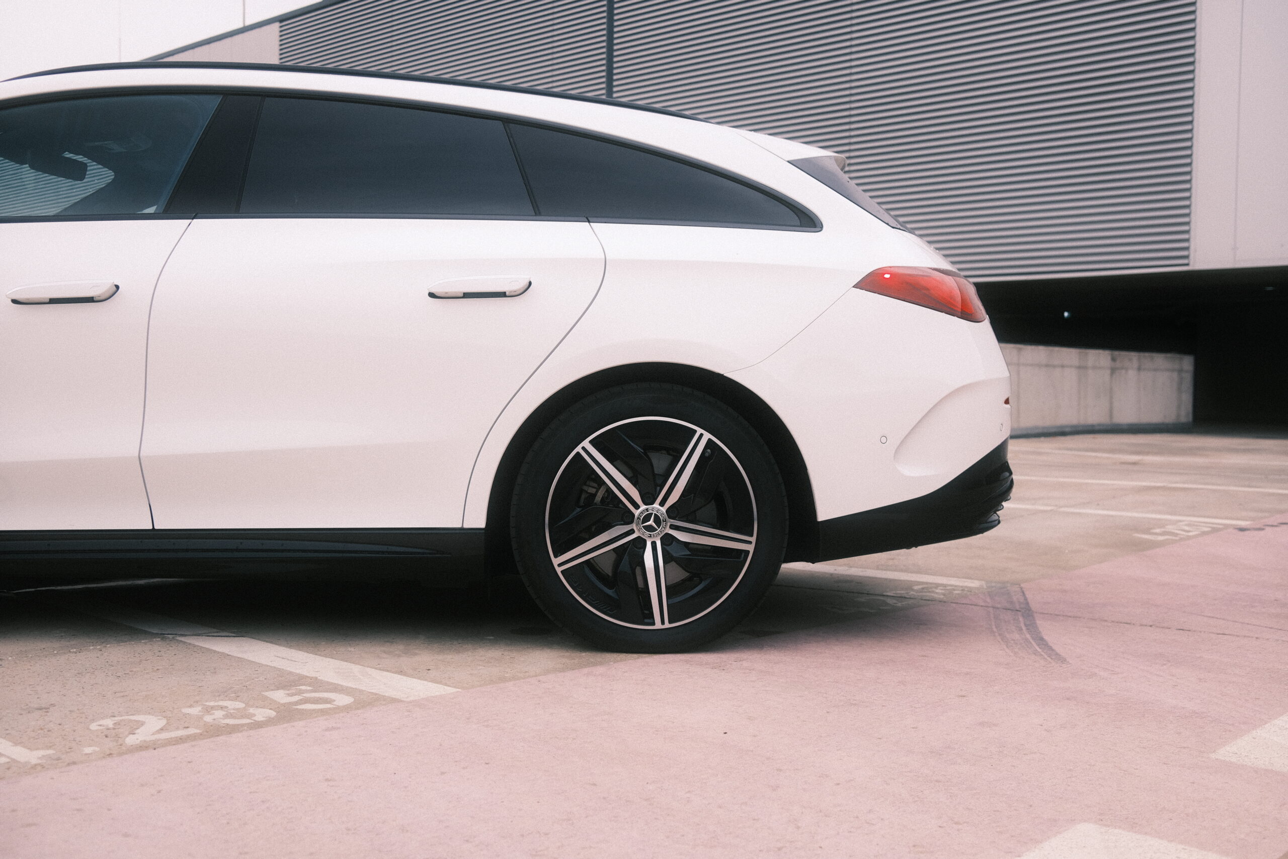 Mercedes-Benz CLA 350 Shooting Brake