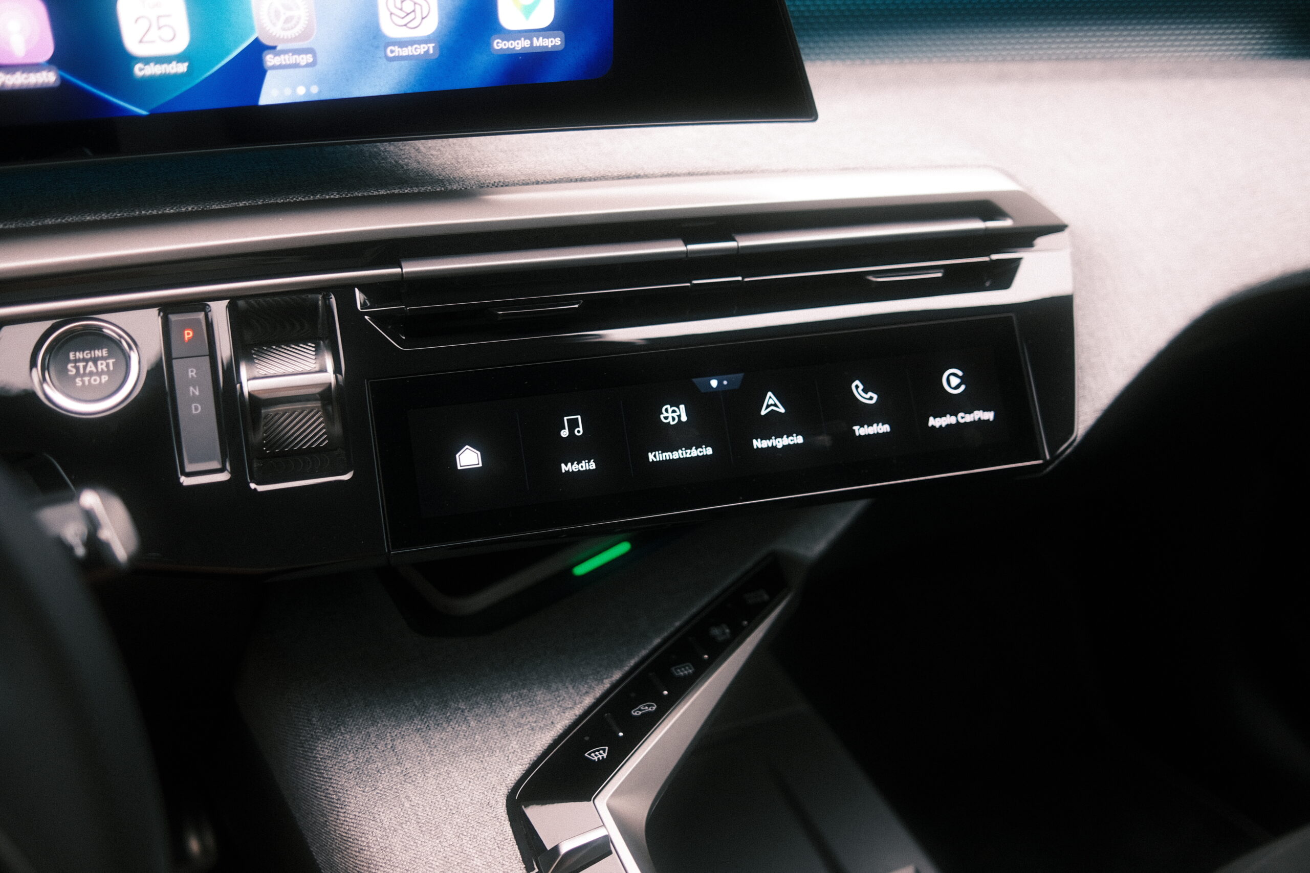 Peugeot E-5008 Long Range