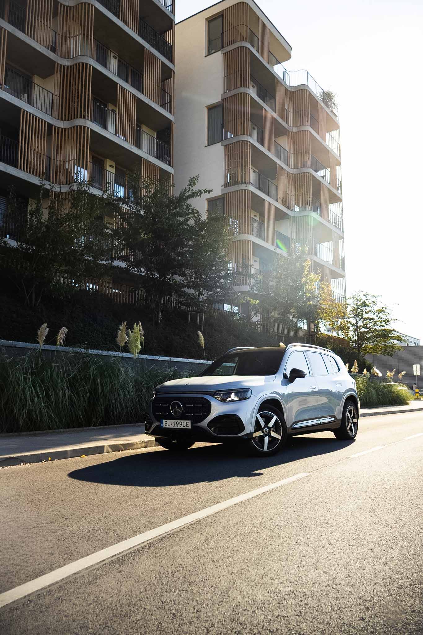 Mercedes-Benz GLB 350