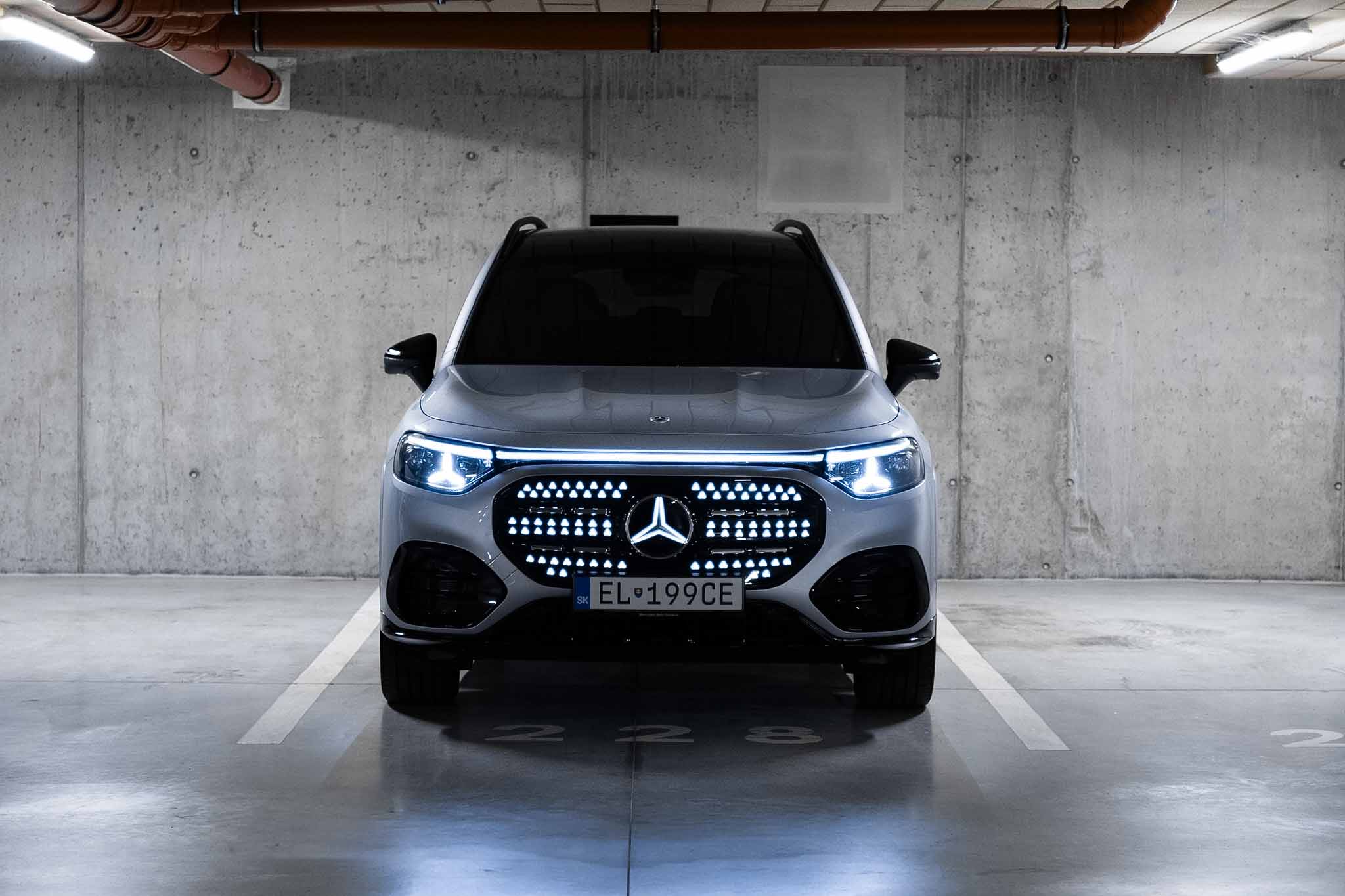 Mercedes-Benz GLB 350
